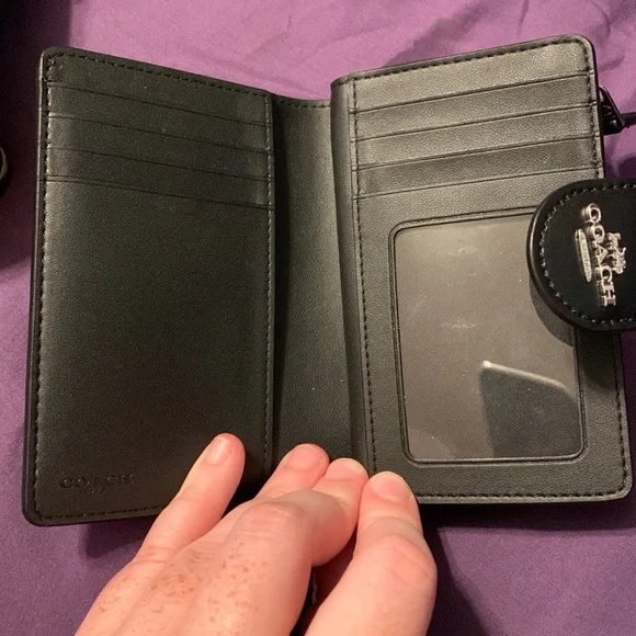 Genuine Coach Bag & Wallet

Smoke and Pet Free Home! 

Purchased for $400 - Picture 12 of 12